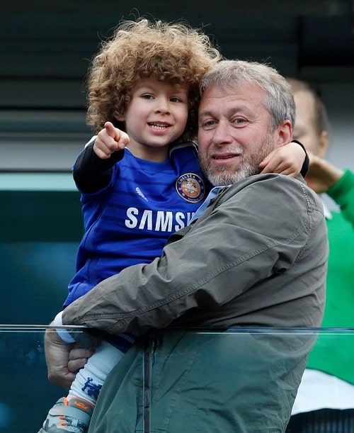 A picture of Aaron Alexander Abramovich attending football match with his dad.